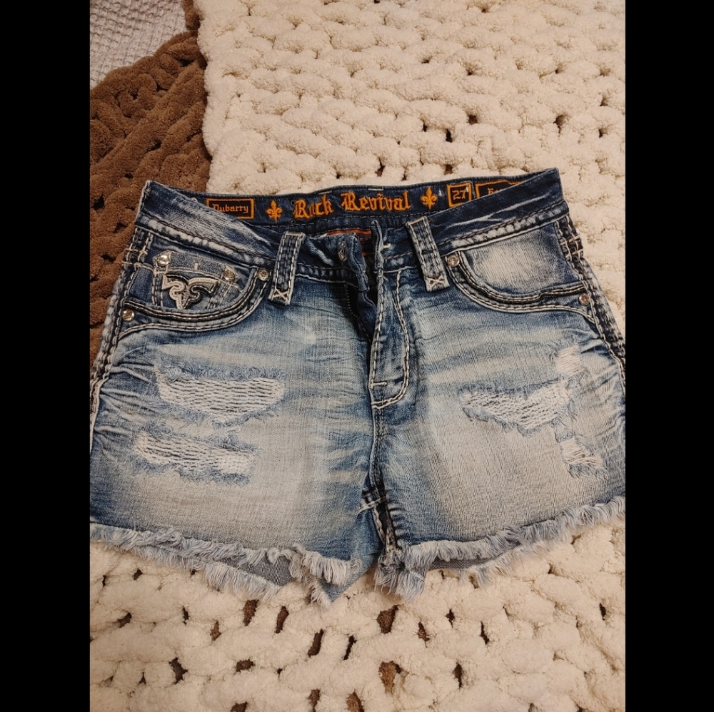 Rock revival jean shorts